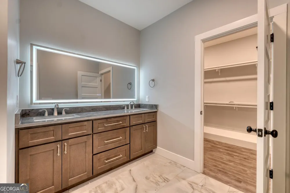 98 Brett WAY Hiawassee, GA 30546