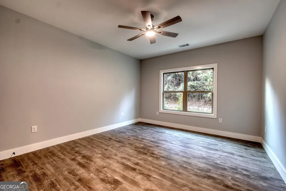 98 Brett WAY Hiawassee, GA 30546