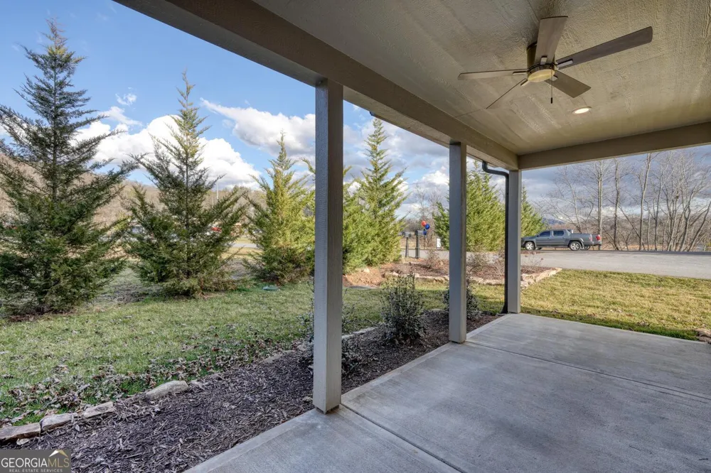 98 Brett WAY Hiawassee, GA 30546