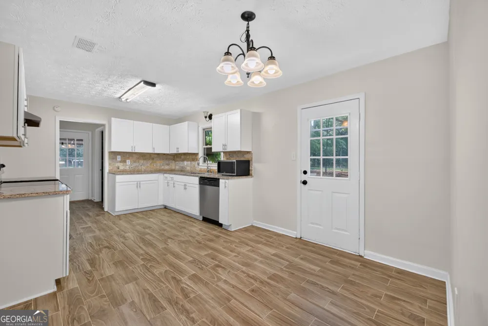 210 Bernice DR Bogart, GA 30622