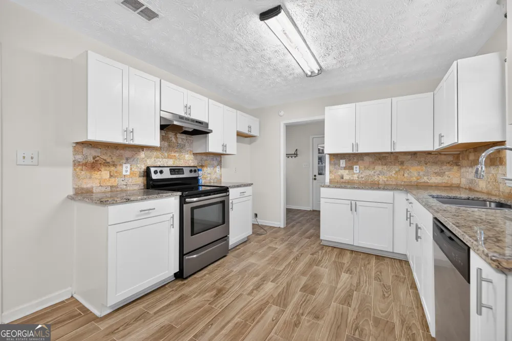210 Bernice DR Bogart, GA 30622
