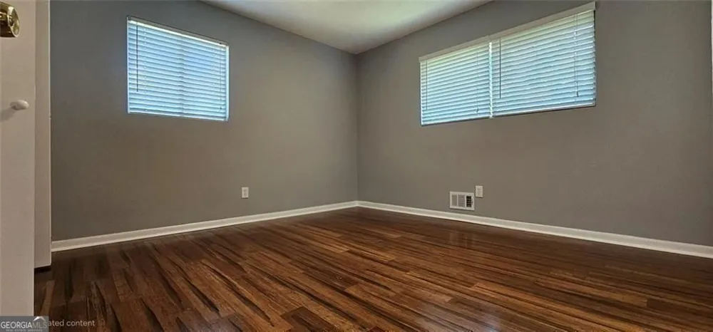 1096 De Leon CT Clarkston, GA 30021