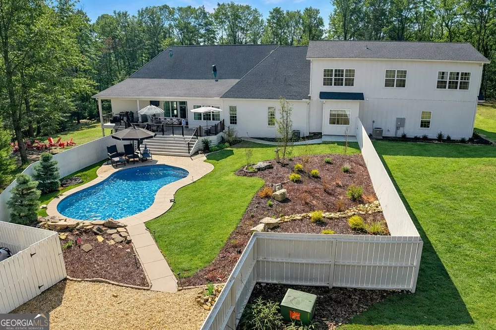 2345 Fred Pitts RD Clarkesville, GA 30523