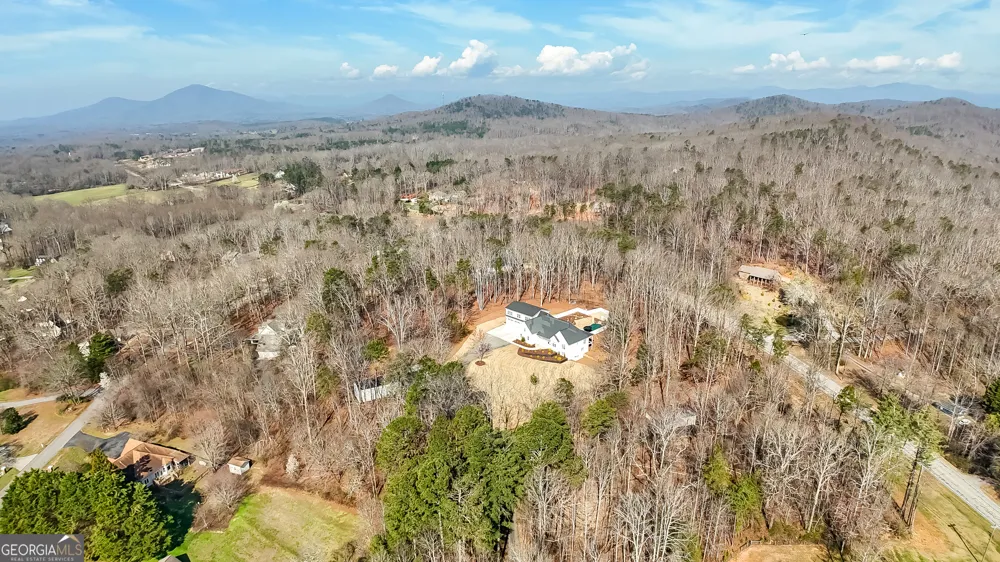 2345 Fred Pitts RD Clarkesville, GA 30523