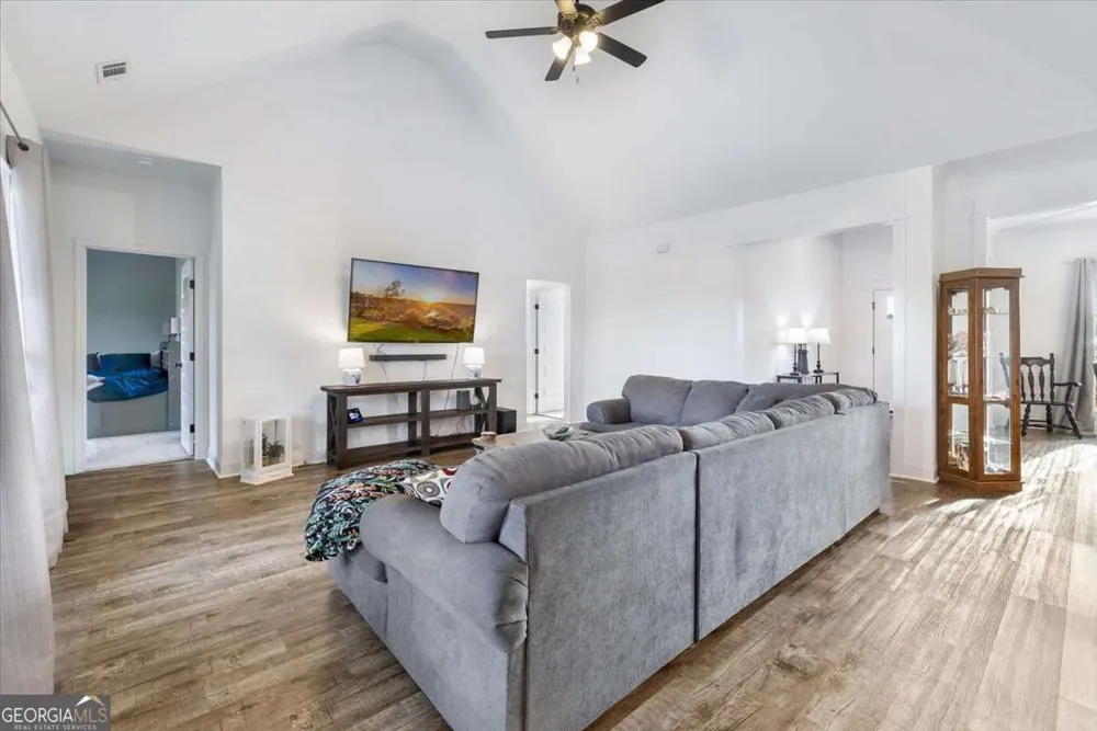 6984 Old River RD S Brooklet, GA 30415