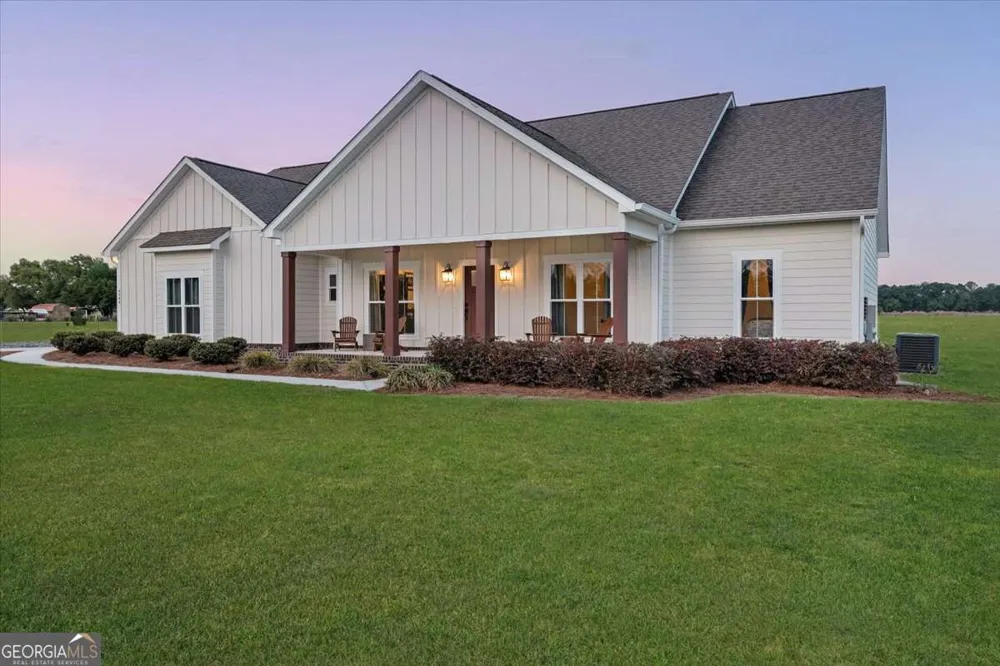 6984 Old River RD S Brooklet, GA 30415