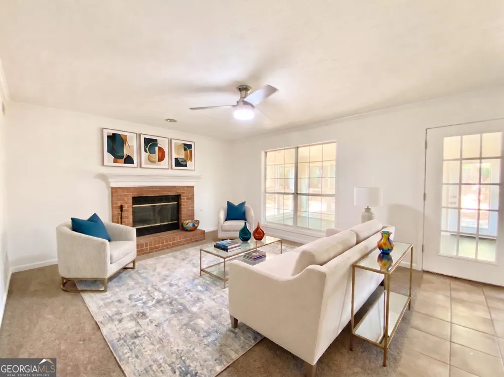 640 Suwanee Lakes CIR Suwanee, GA 30024
