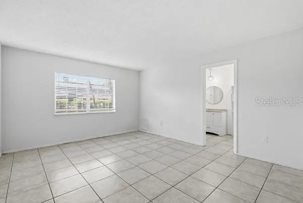 1706 BELLEAIR FOREST DRIVE #136 Clearwater, FL 33756