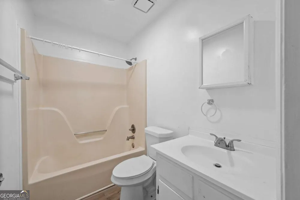1012 Davis ST Monroe, GA 30655