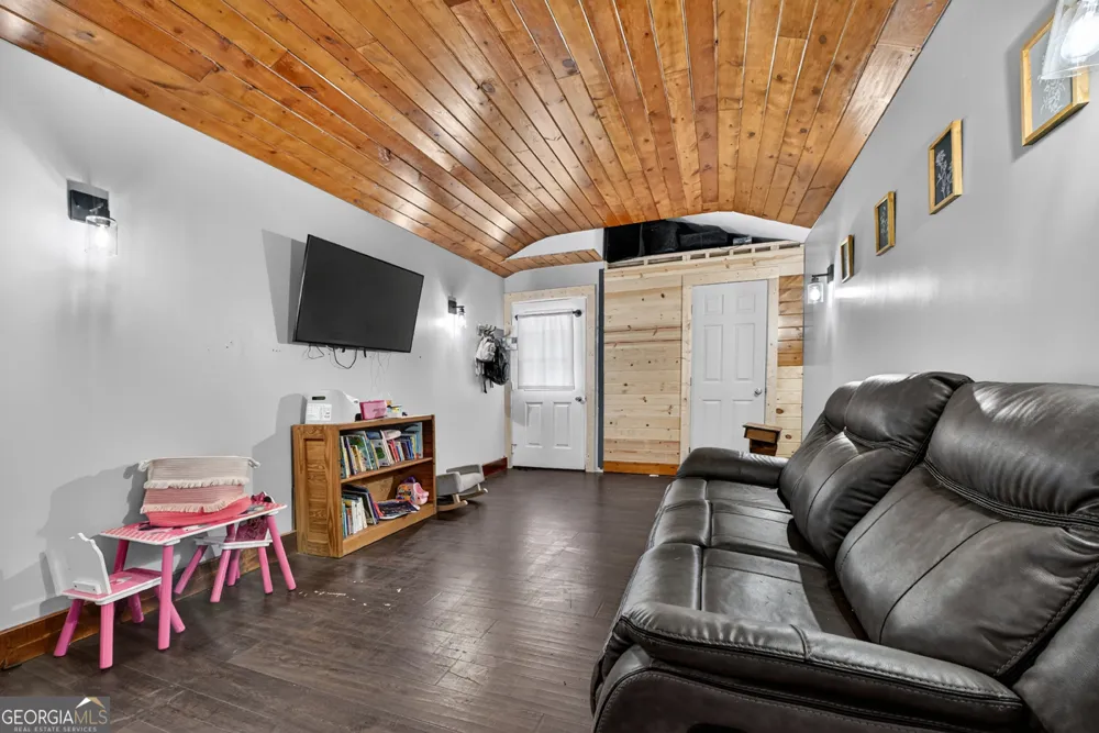 3455 Jones Creek RD Blairsville, GA 30512