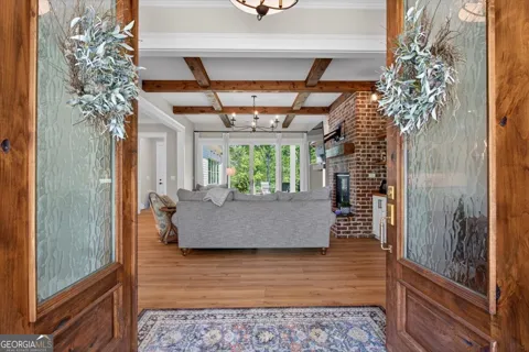 800 Garland Mountain TRL