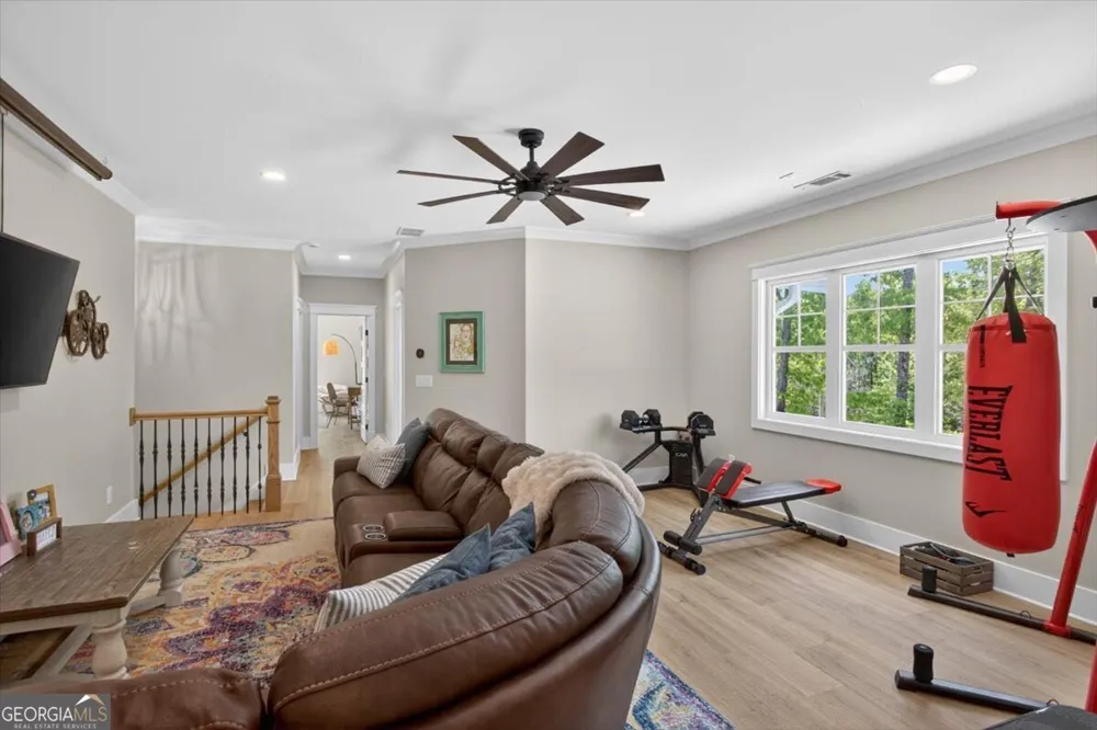 800 Garland Mountain TRL Waleska, GA 30183