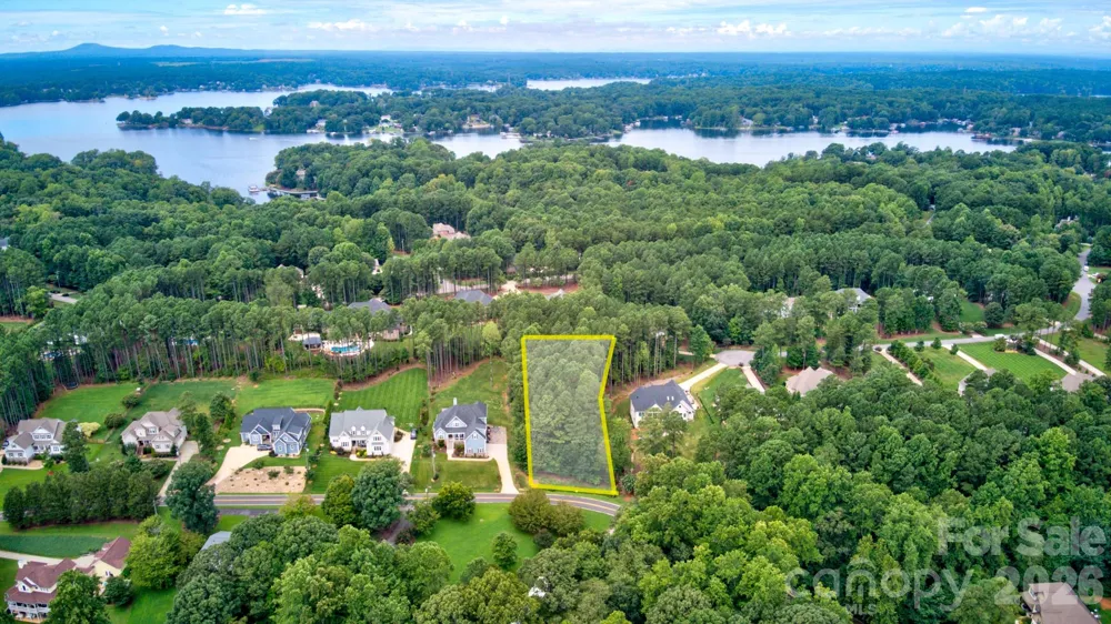 372 Kenway Loop Mooresville, NC 28117