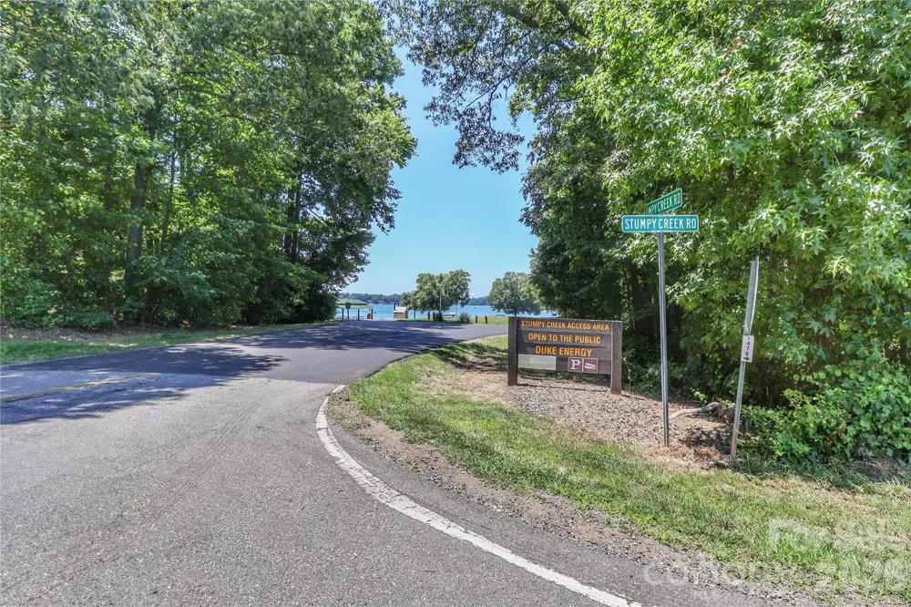 372 Kenway Loop Mooresville, NC 28117
