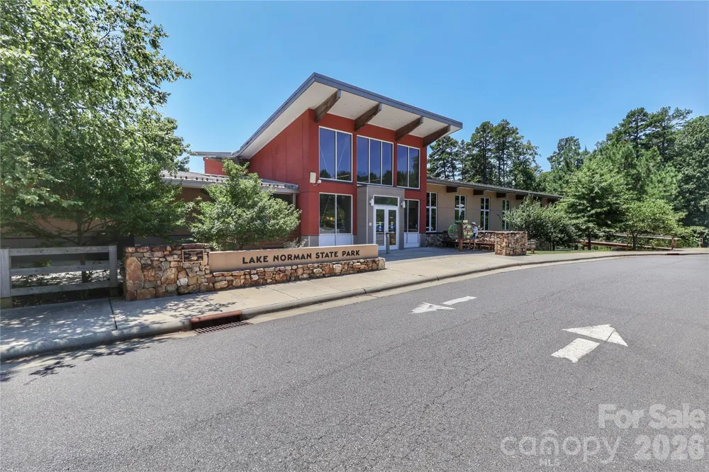 372 Kenway Loop Mooresville, NC 28117