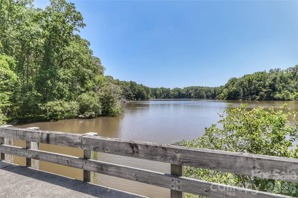 372 Kenway Loop Mooresville, NC 28117