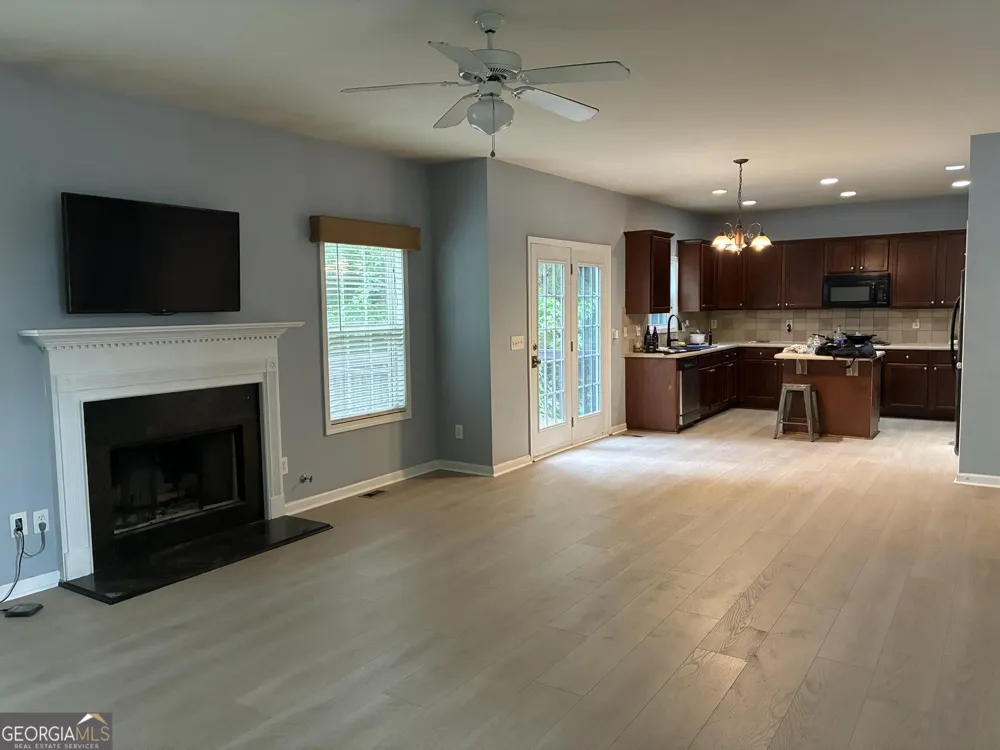 5020 Bishops ROW Austell, GA 30106