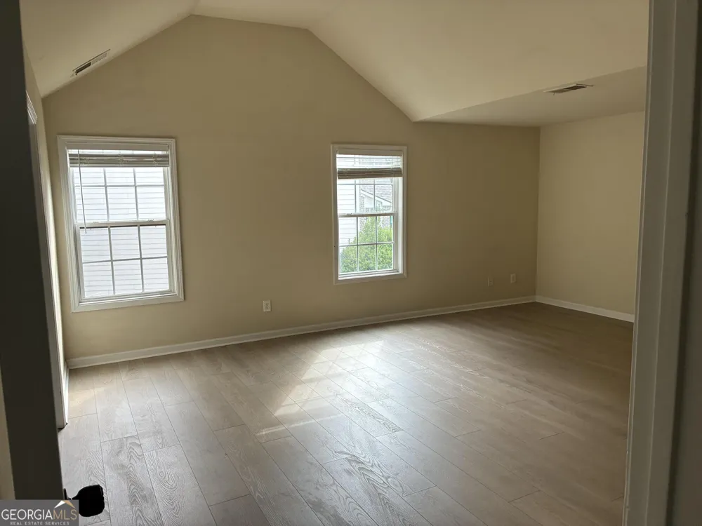 5020 Bishops ROW Austell, GA 30106