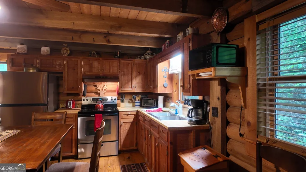 192 Wilderland TRL Helen, GA 30545