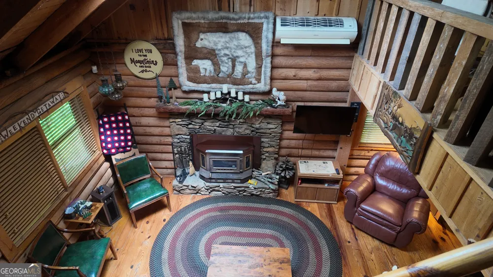192 Wilderland TRL Helen, GA 30545