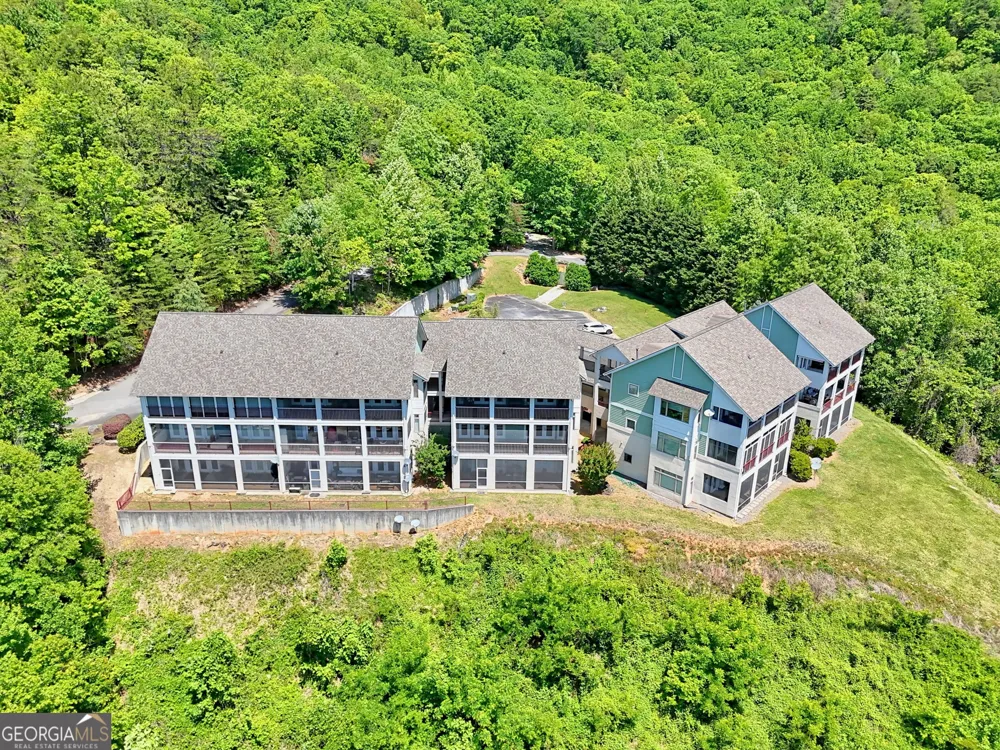 300 Banister DR Clayton, GA 30525