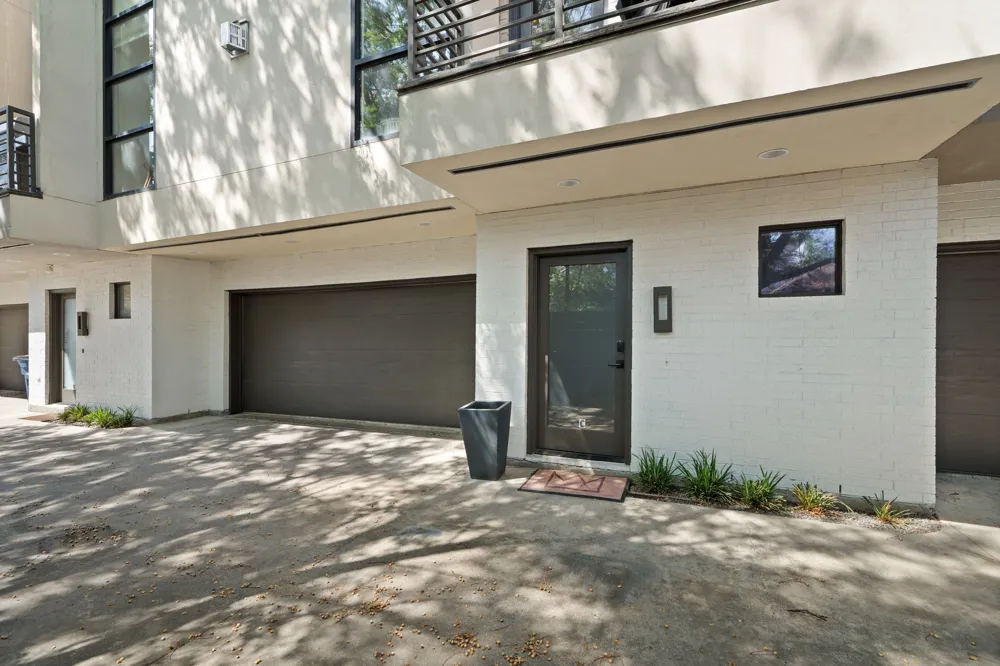 1906 Euclid Avenue #C Dallas, TX 75206