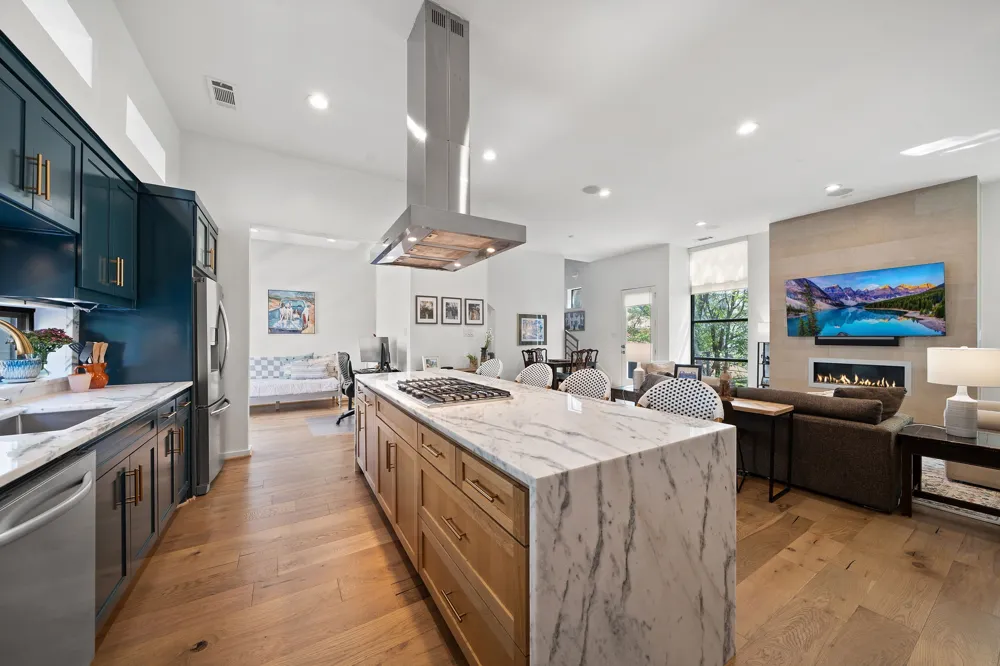 1906 Euclid Avenue #C Dallas, TX 75206