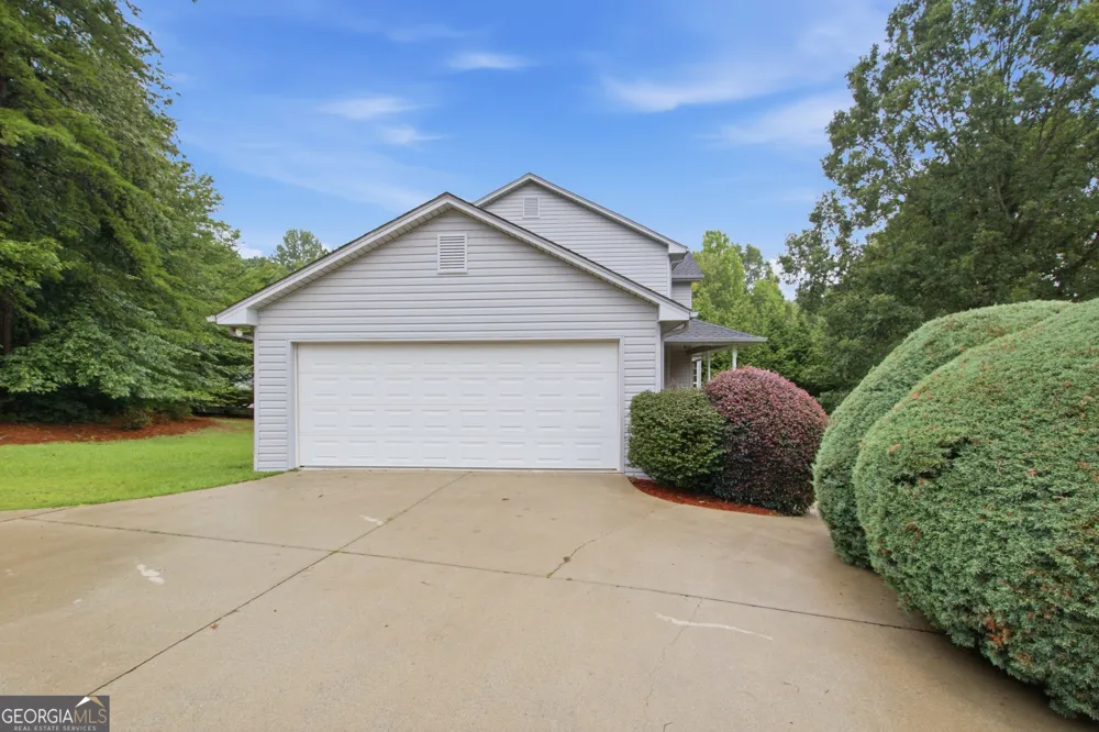 627 Trestle Ridge RD Toccoa, GA 30577