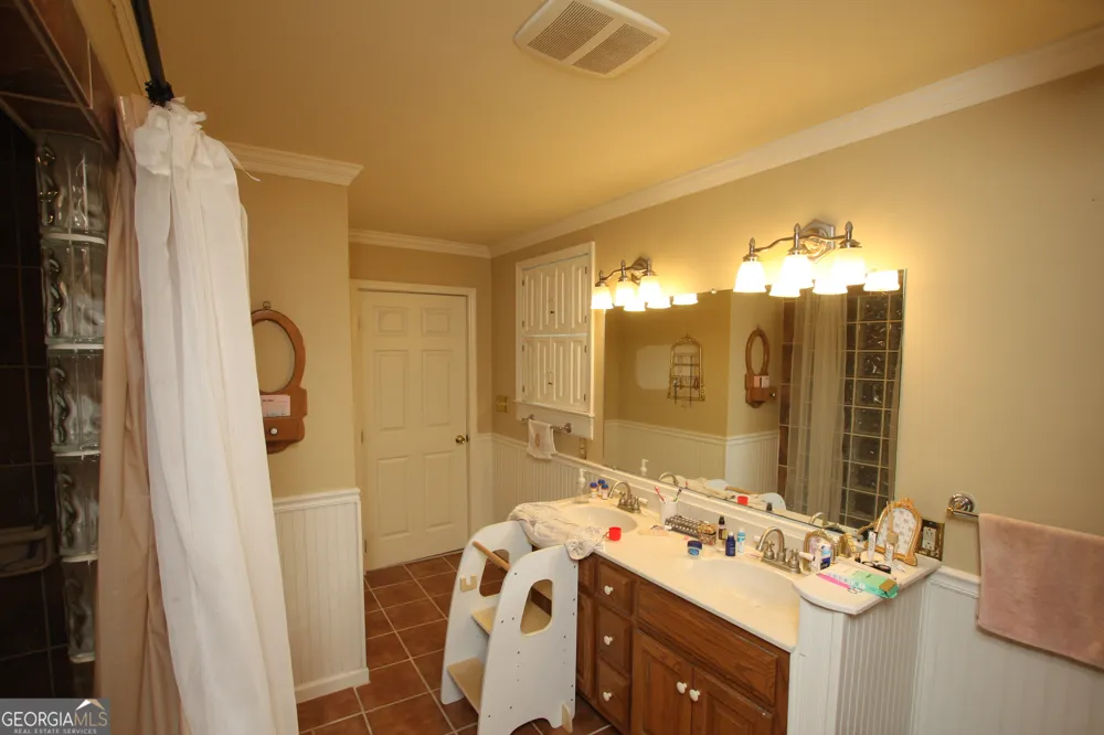 223 Bluff ST Rockmart, GA 30153