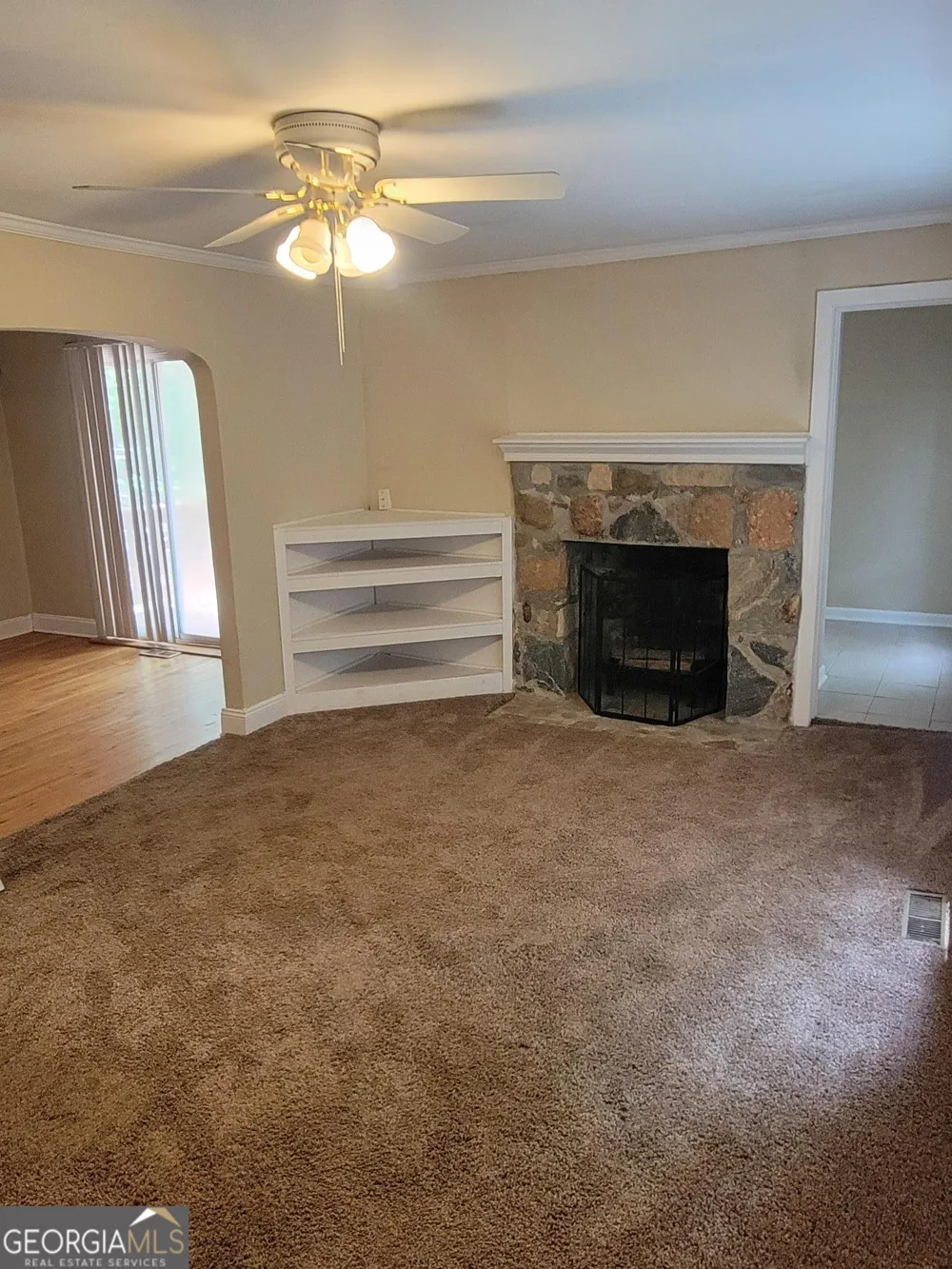 279 Ellison RD Tyrone, GA 30290