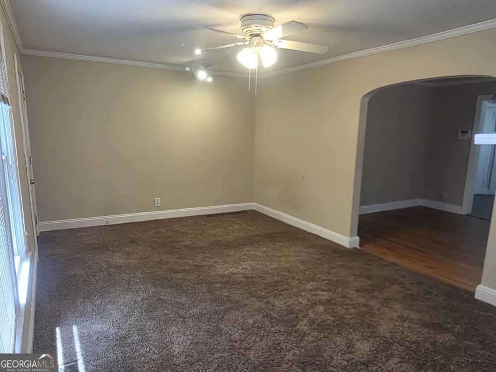 279 Ellison RD Tyrone, GA 30290