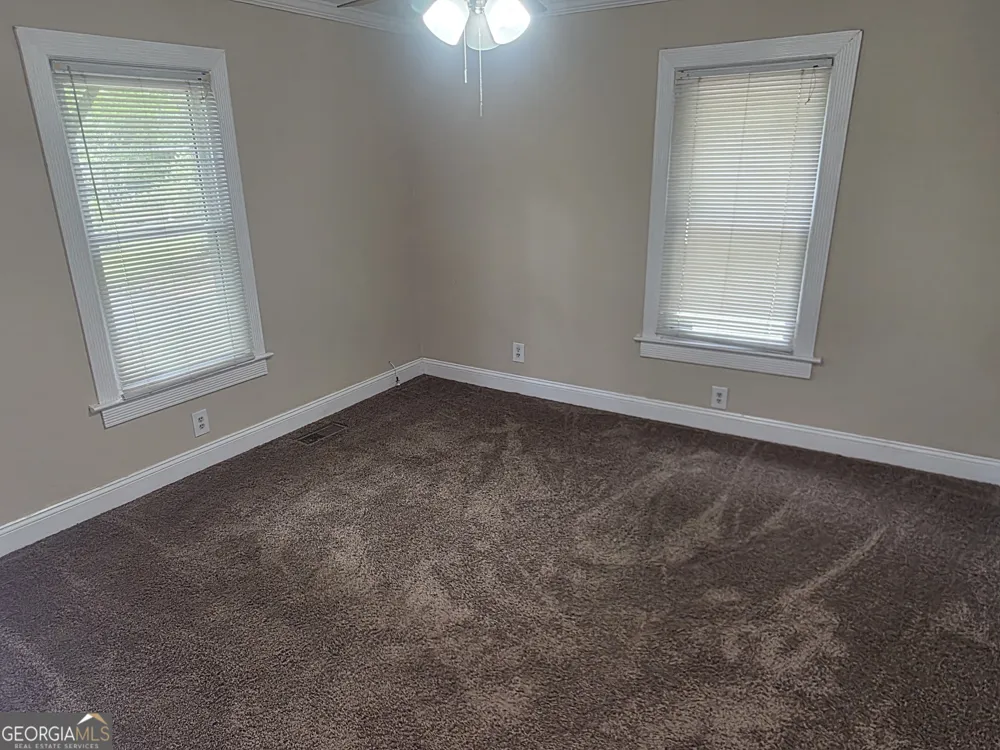 279 Ellison RD Tyrone, GA 30290