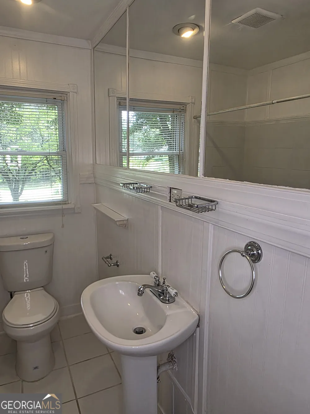 279 Ellison RD Tyrone, GA 30290