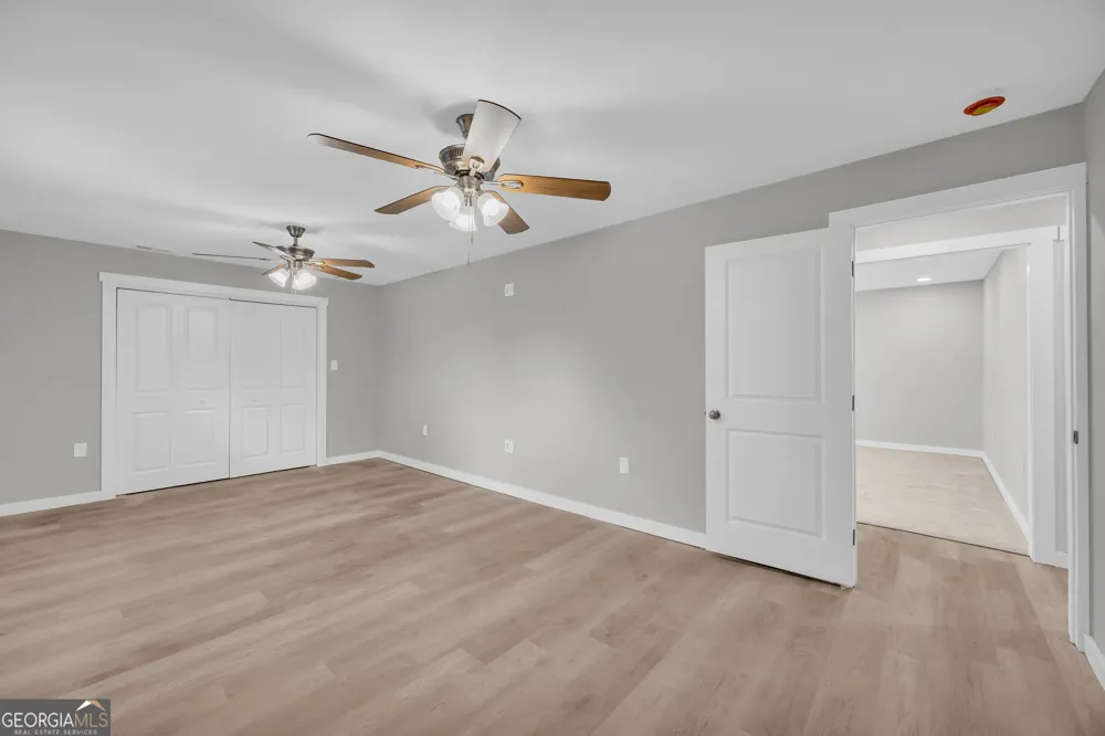 8606 Holly Springs RD Maysville, GA 30558