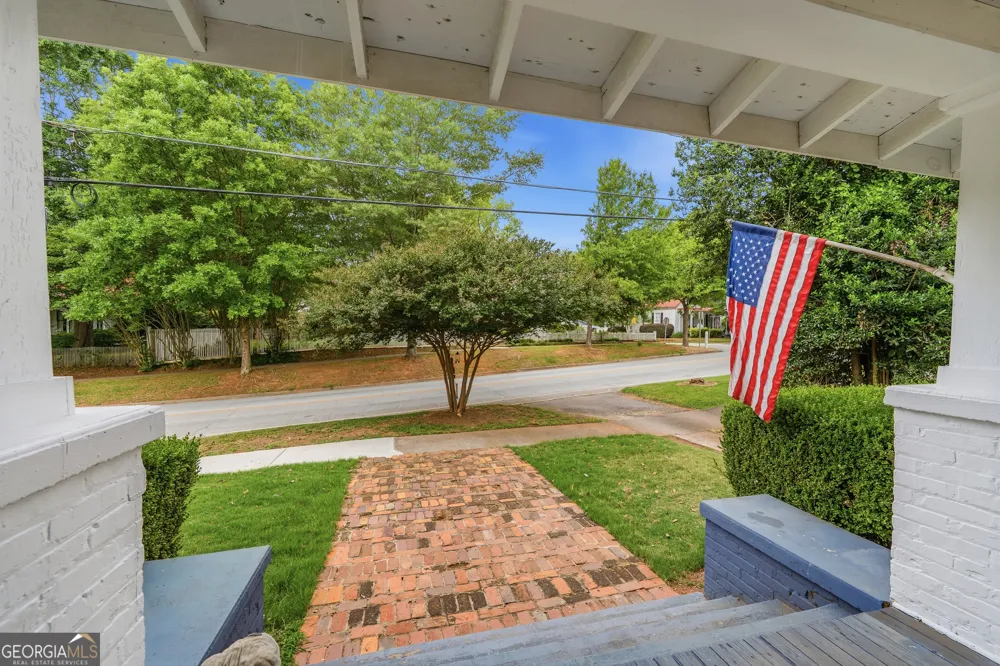 245 E Washington ST Madison, GA 30650
