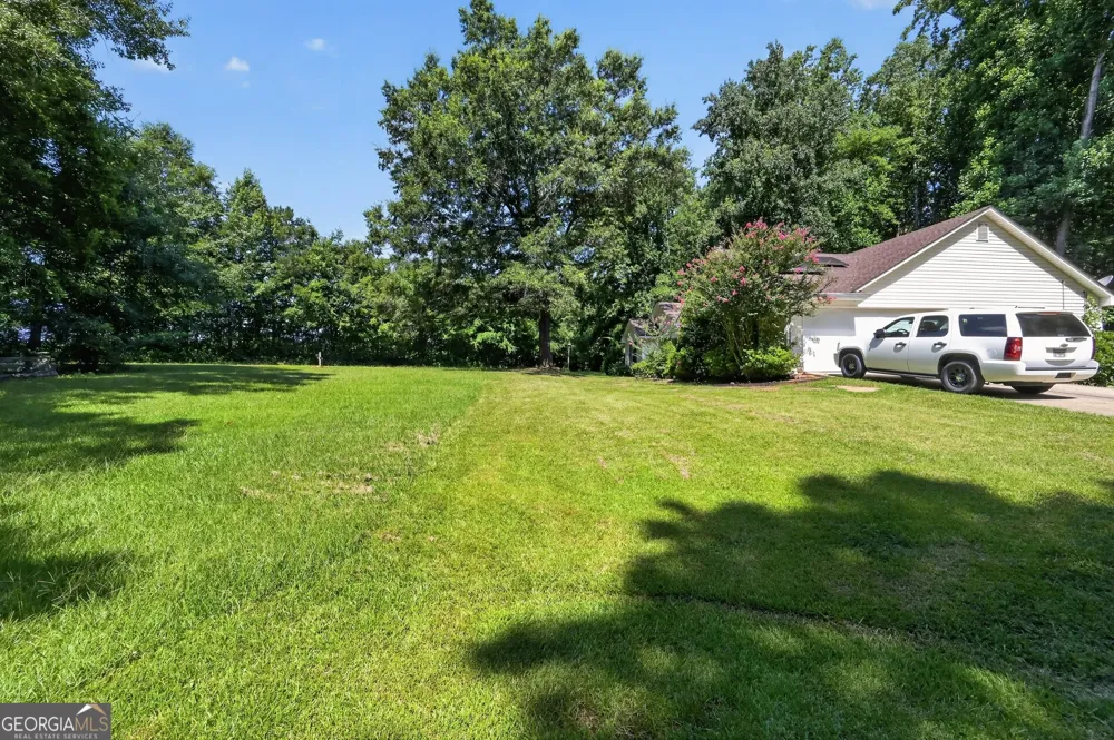 121 Normandy RD Eatonton, GA 31024
