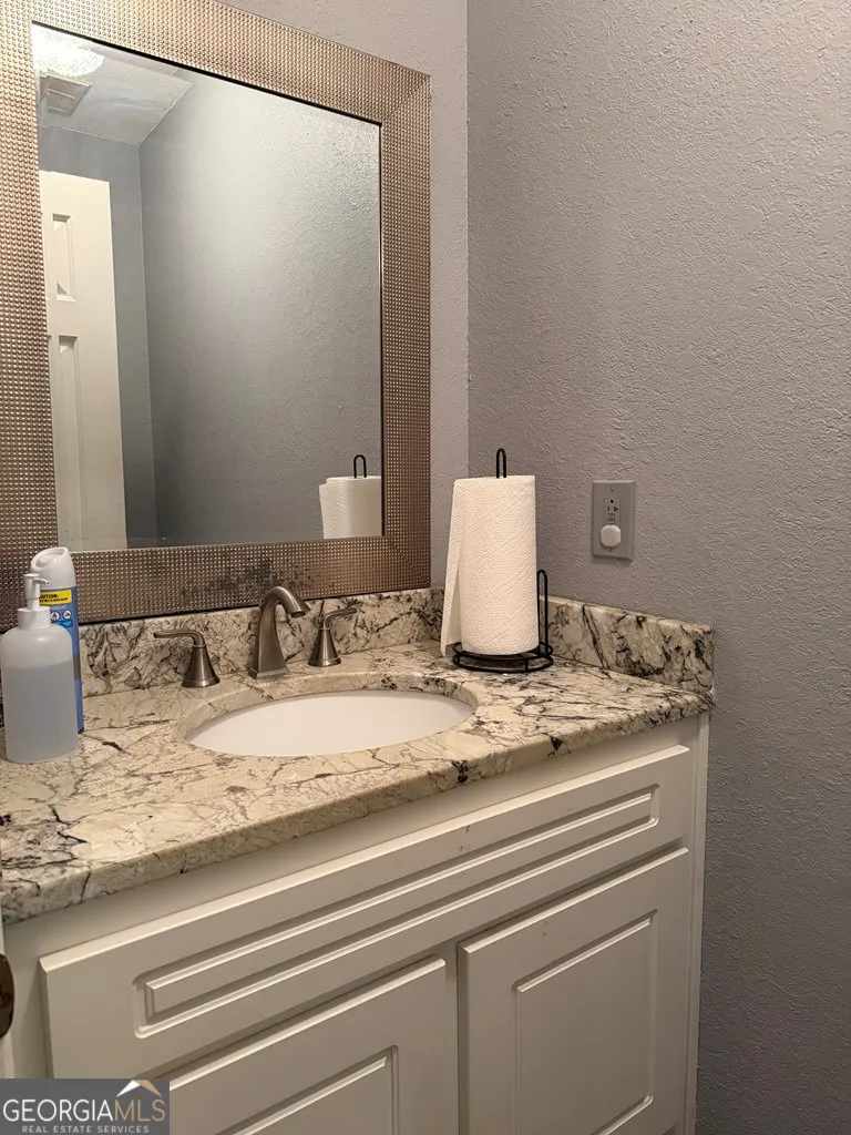 602 Holly DR Dublin, GA 31021
