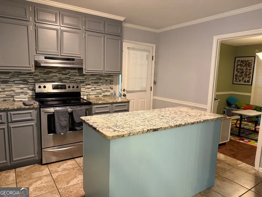 602 Holly DR Dublin, GA 31021