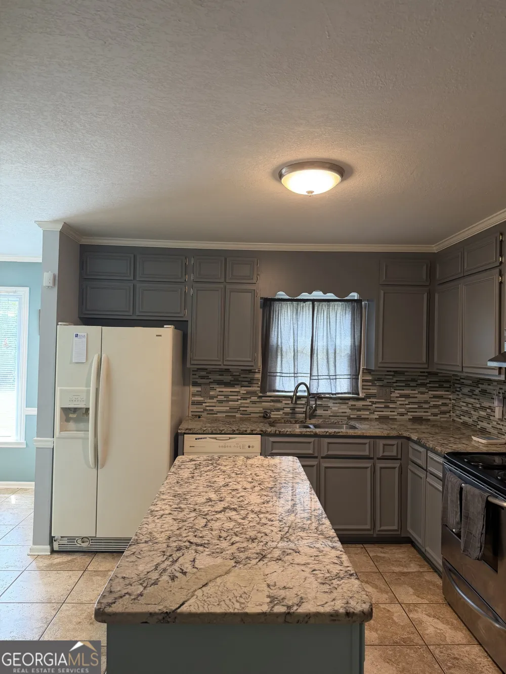 602 Holly DR Dublin, GA 31021