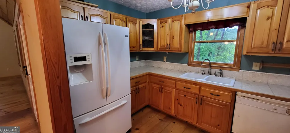 278 N Lake DR Ellijay, GA 30536