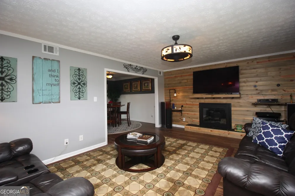 231 Murphy RD LaGrange, GA 30240