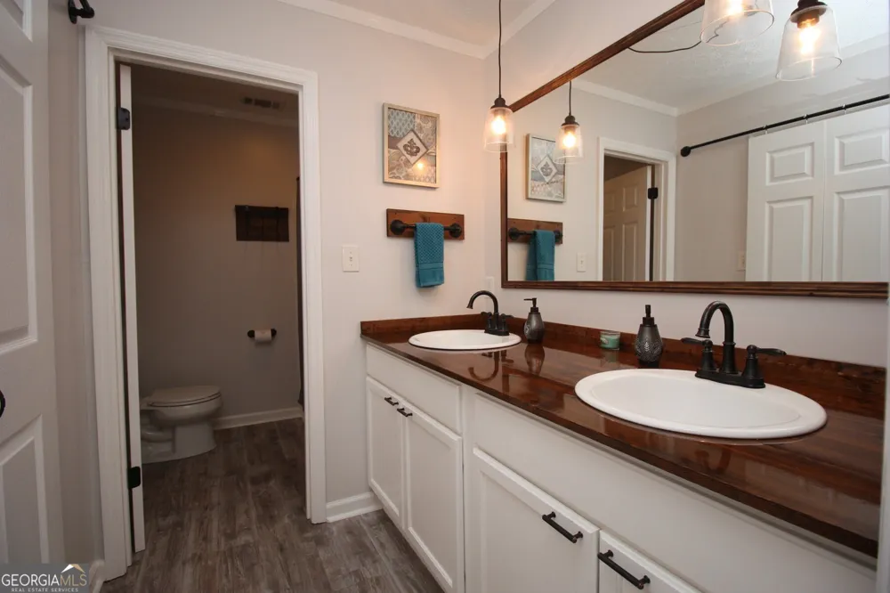 231 Murphy RD LaGrange, GA 30240