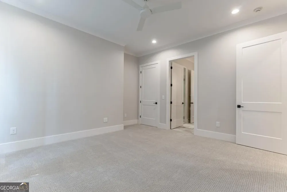 1101 Longview CMNS Greensboro, GA 30642