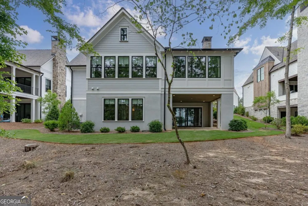 1101 Longview CMNS Greensboro, GA 30642