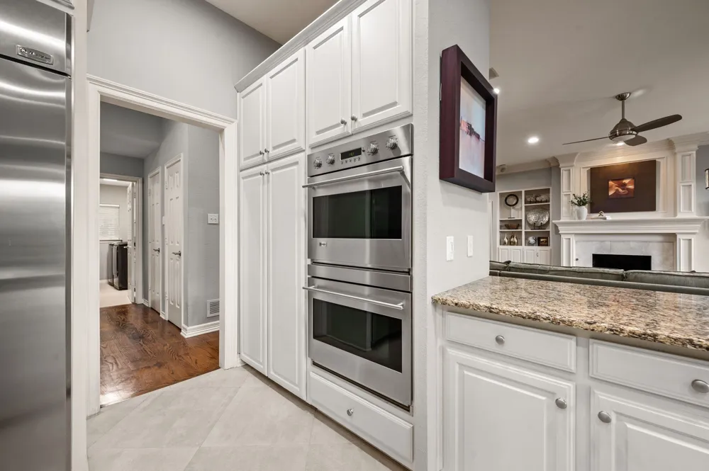 2108 Stonehaven Drive Colleyville, TX 76034