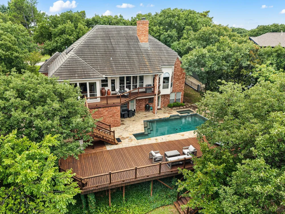 2108 Stonehaven Drive Colleyville, TX 76034
