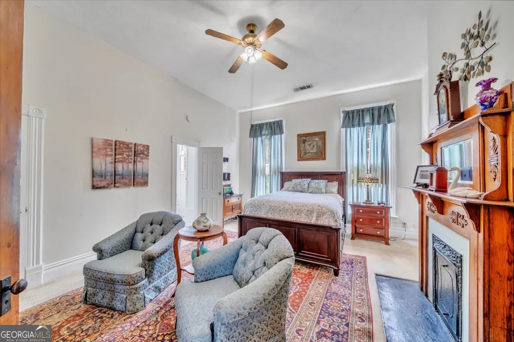101 Everett SQ Fort Valley, GA 31030