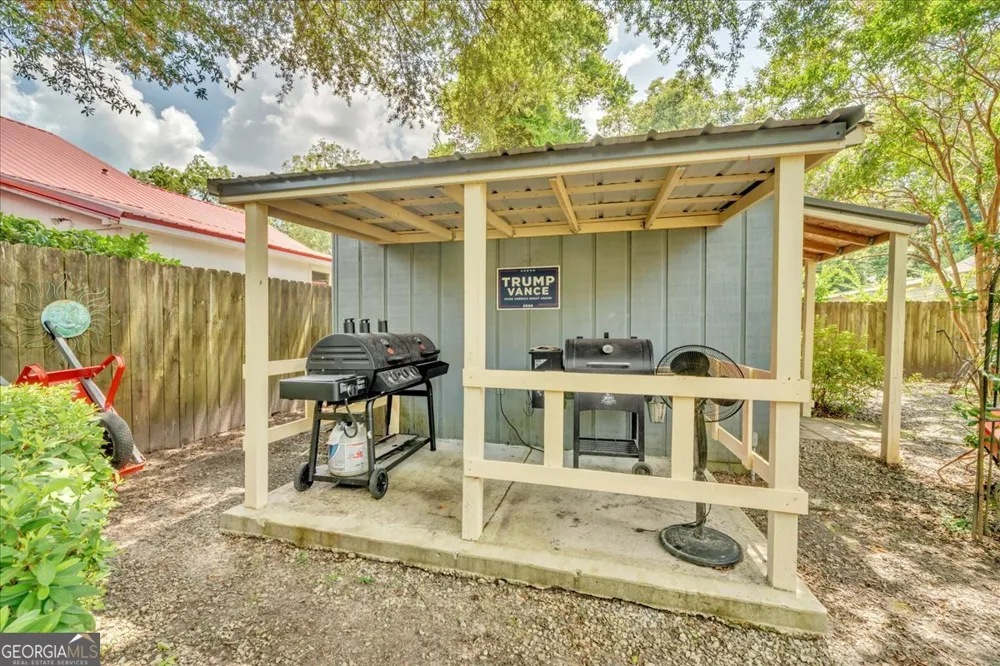 101 Everett SQ Fort Valley, GA 31030