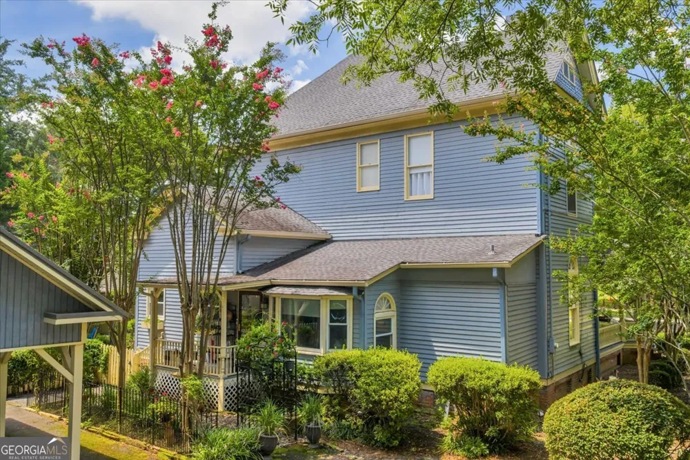 101 Everett SQ Fort Valley, GA 31030