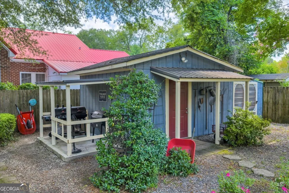 101 Everett SQ Fort Valley, GA 31030
